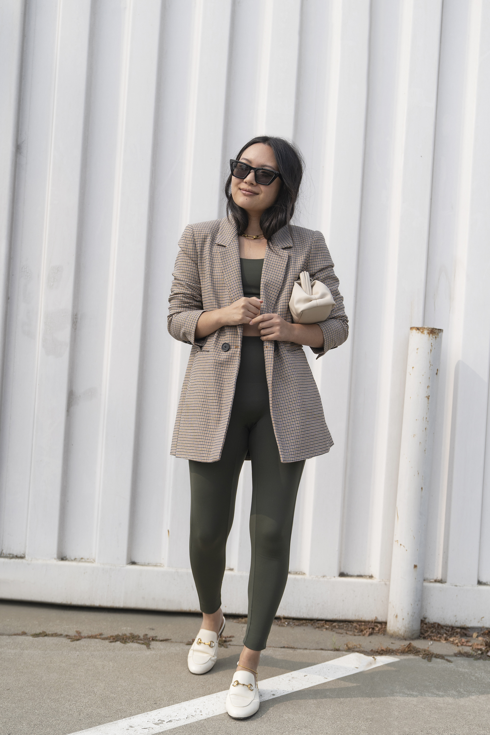 leggings with blazer