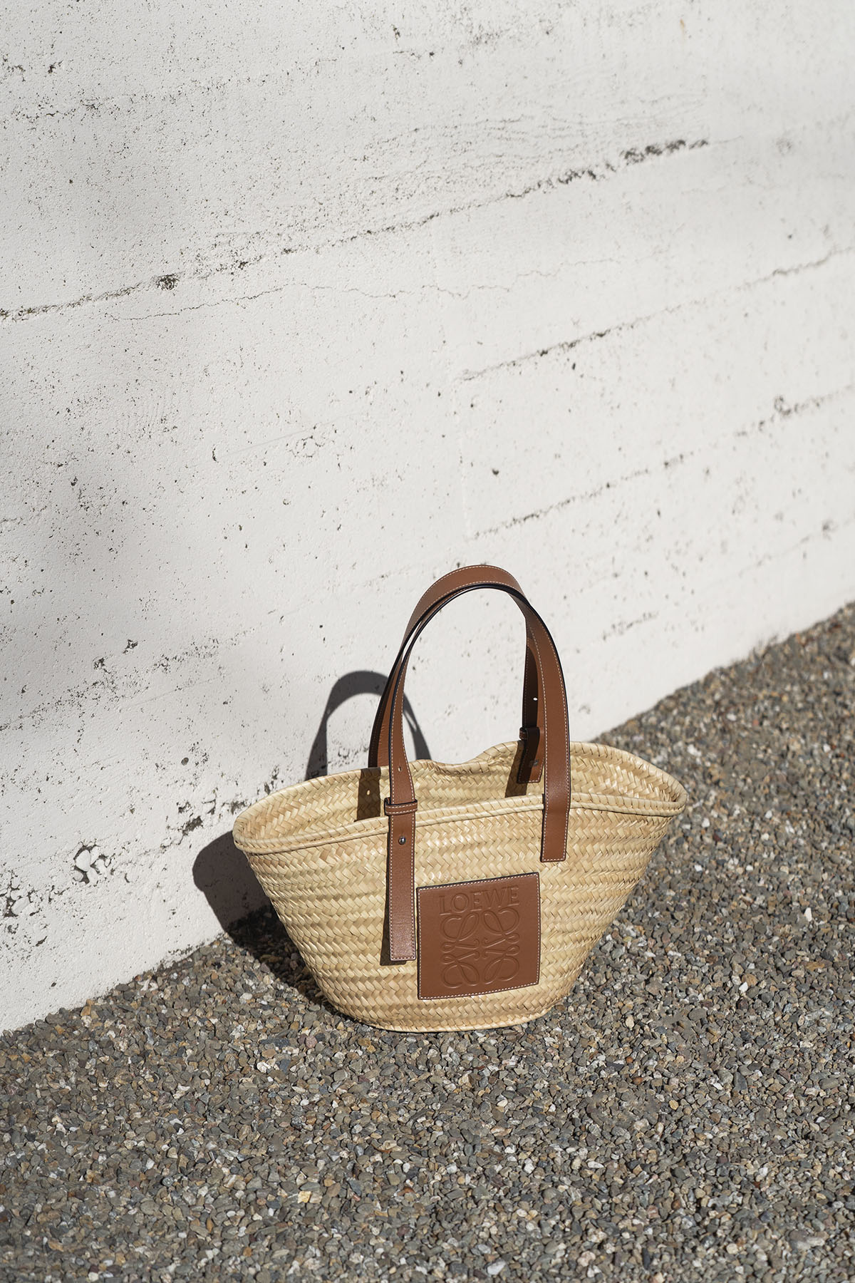 Loewe straw basket tote1